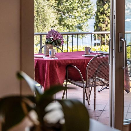 Residence Villa Al Lido Brenzone sul Garda Exteriör bild