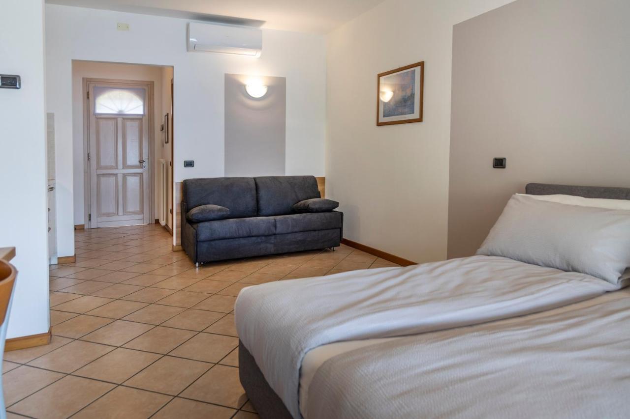 Residence Villa Al Lido Brenzone sul Garda Exteriör bild