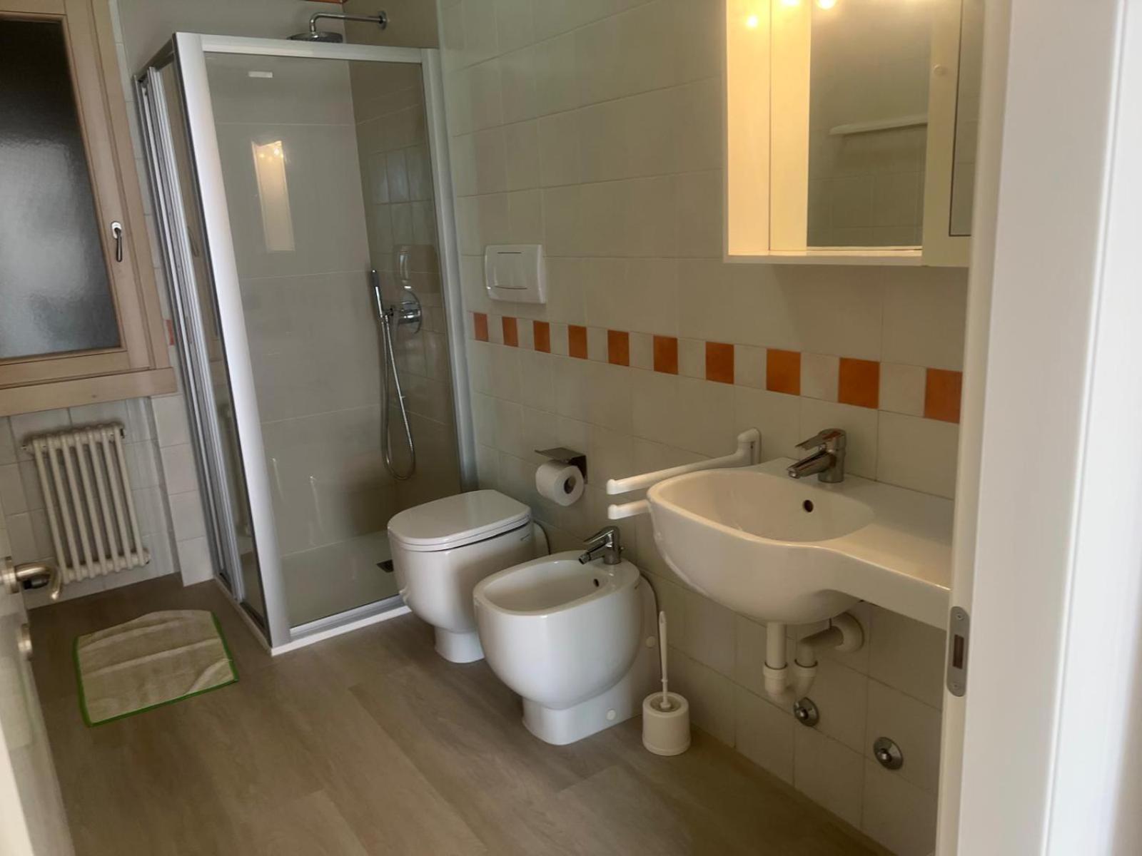 Residence Villa Al Lido Brenzone sul Garda Exteriör bild