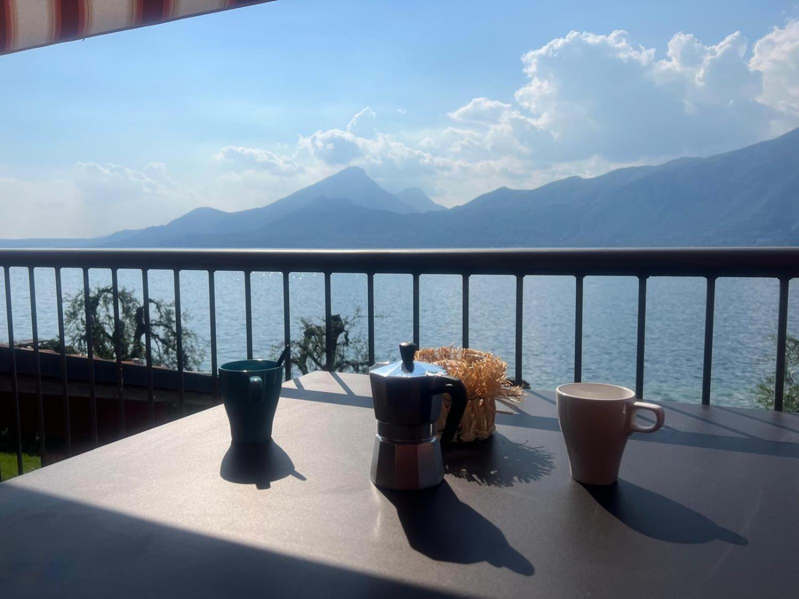 Residence Villa Al Lido Brenzone sul Garda Exteriör bild